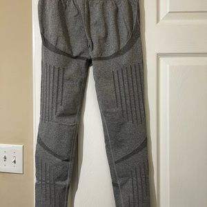 Active leggings. Only wore once. Great shape. Like new